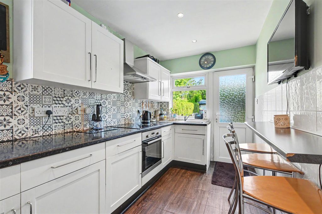 Property photo 2 of 13 Kitchen_1.Jpeg