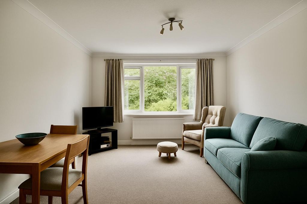 Property photo 3 of 5 299228B9-503A-4844-8B33-CE9Da034B40D.Jpg