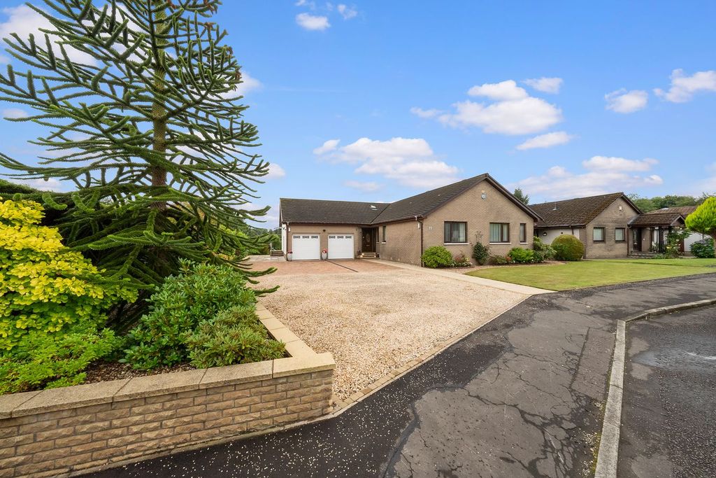 Property photo 1 of 49