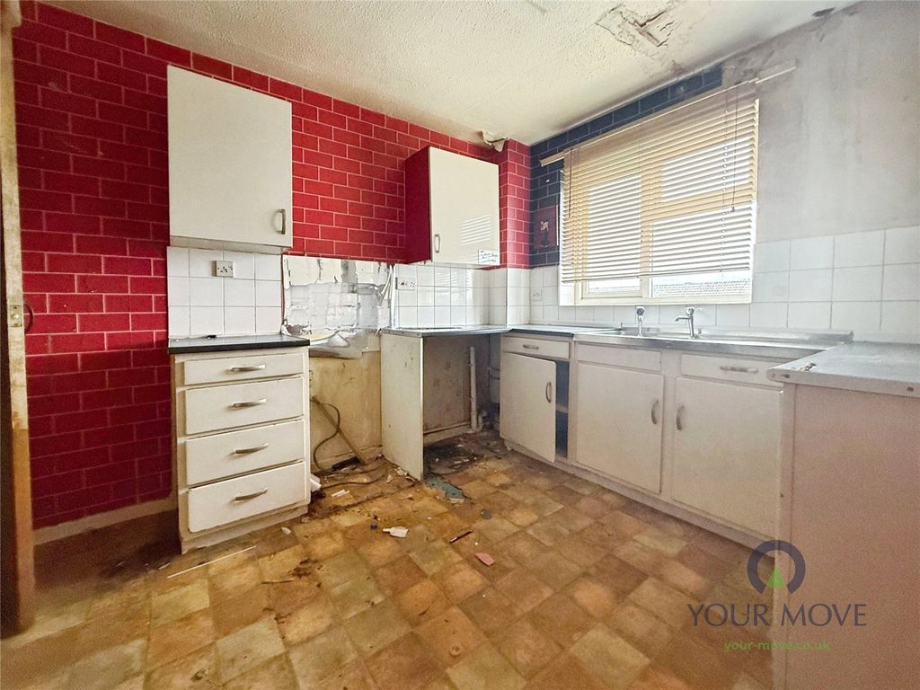 Property photo 3 of 8 Picture No. 06