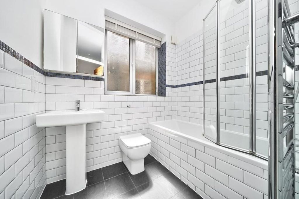 Property photo 3 of 3