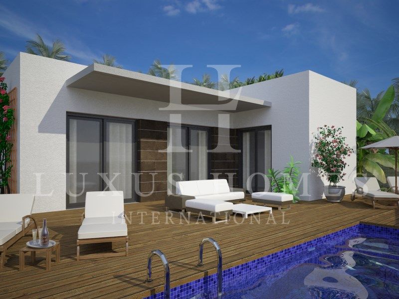 Property photo 1 of 2