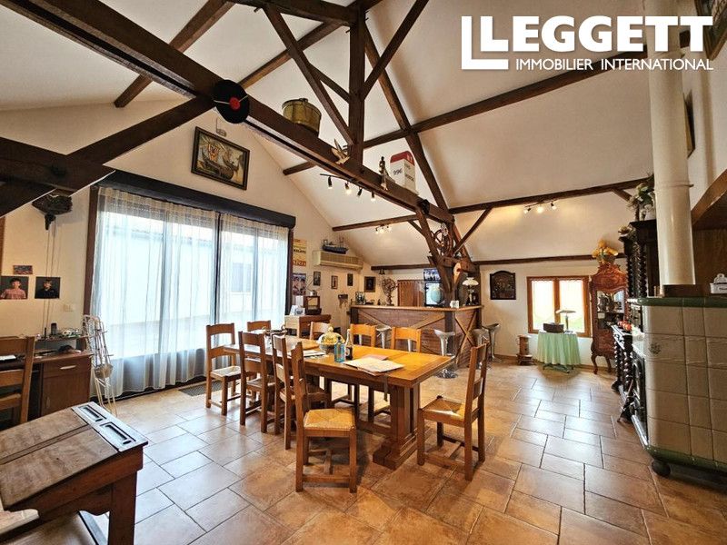 Property photo 2 of 10