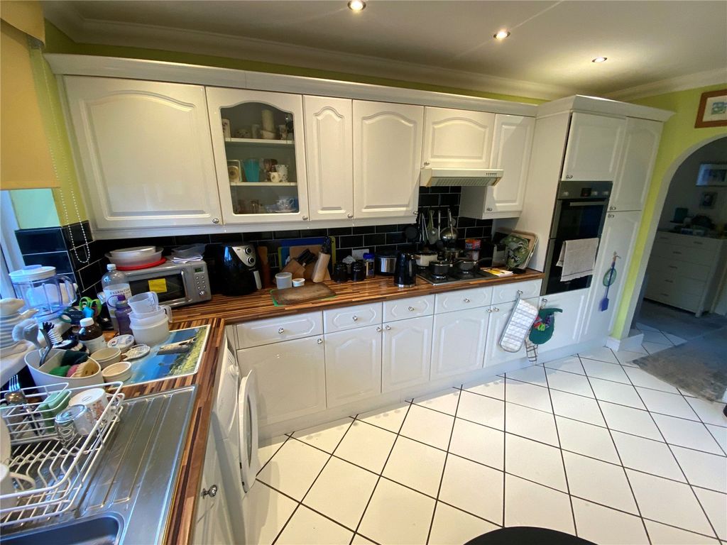 Property photo 3 of 19 Picture No. 09