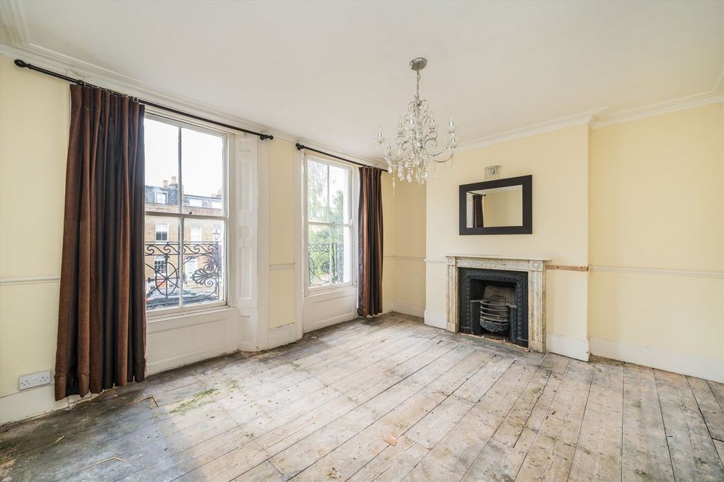 Property photo 3 of 8
