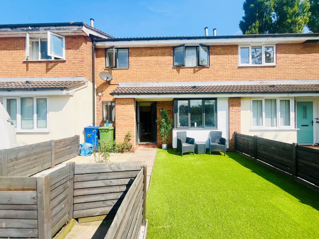 Property photo 1 of 11