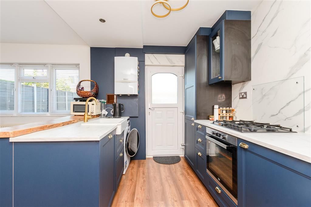 Property photo 3 of 11 Kitchen/Diner