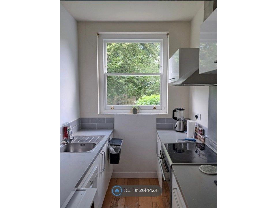 Property photo 3 of 6 Kitchen With New Appliances