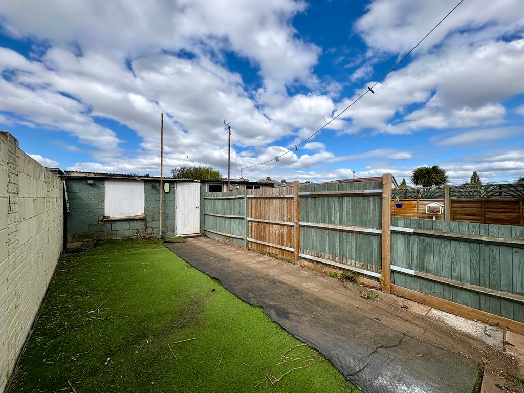 Property photo 3 of 19