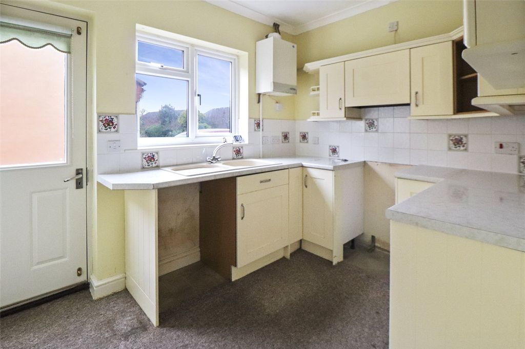 Property photo 3 of 7 Picture No. 06