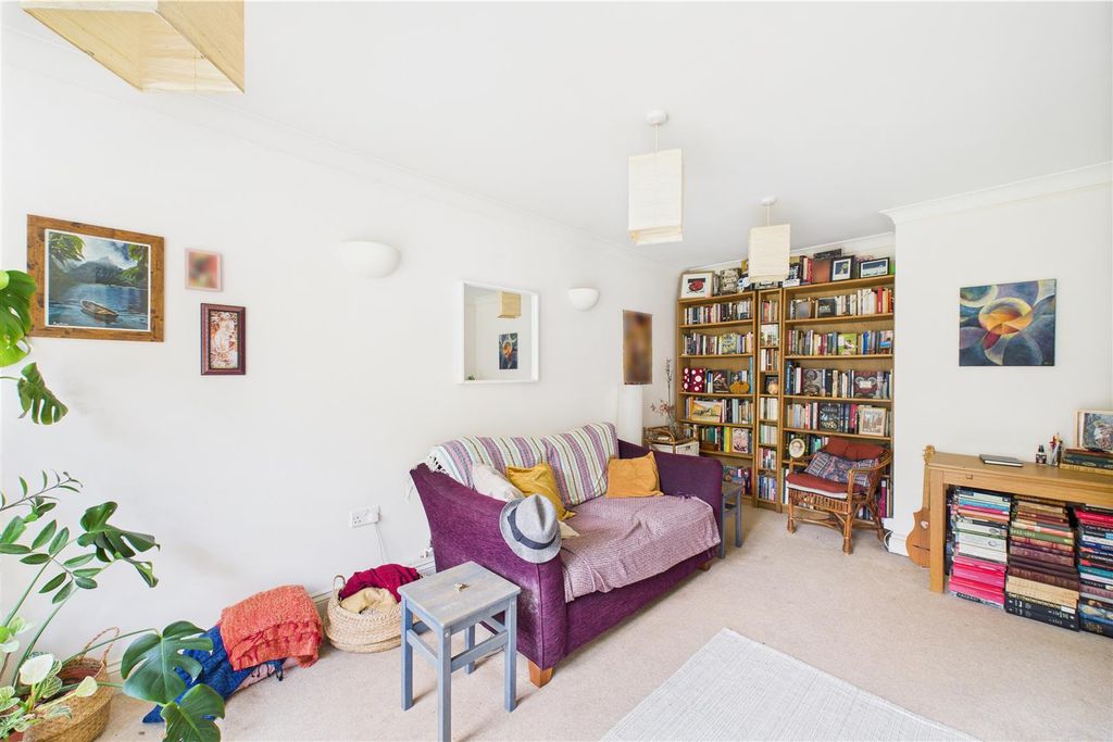 Property photo 3 of 16 3.Jpg