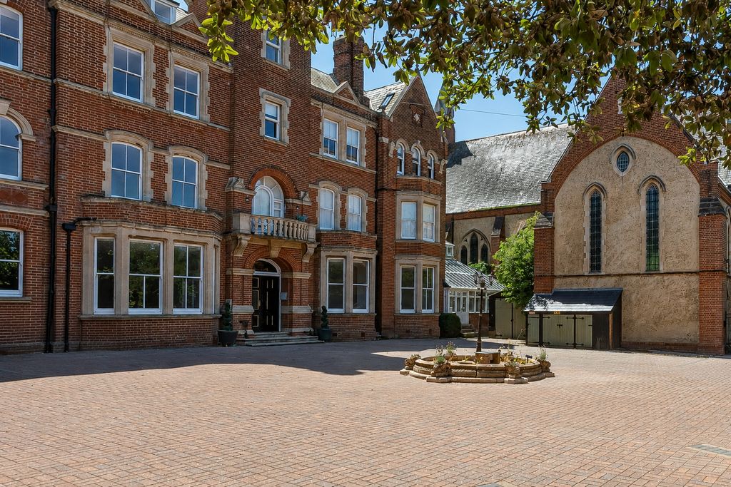 Property photo 1 of 11 Tower House