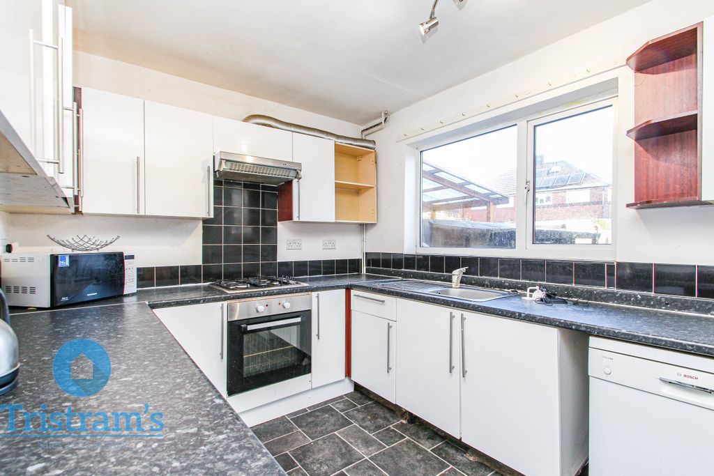 Property photo 3 of 20 Img_1867