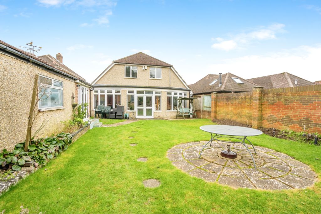 Property photo 1 of 16 Photography