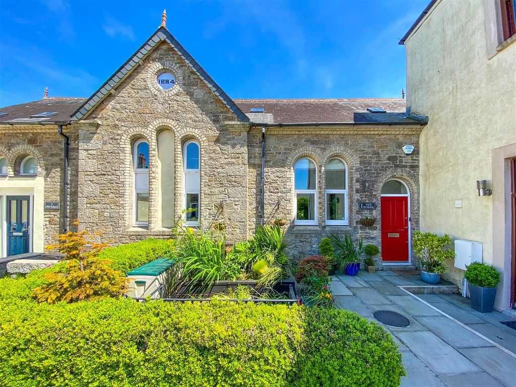 Property photo 1 of 24