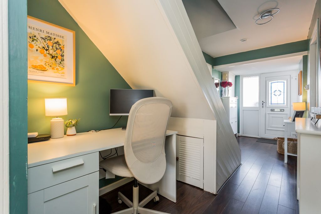 Property photo 3 of 17 Property Image 3