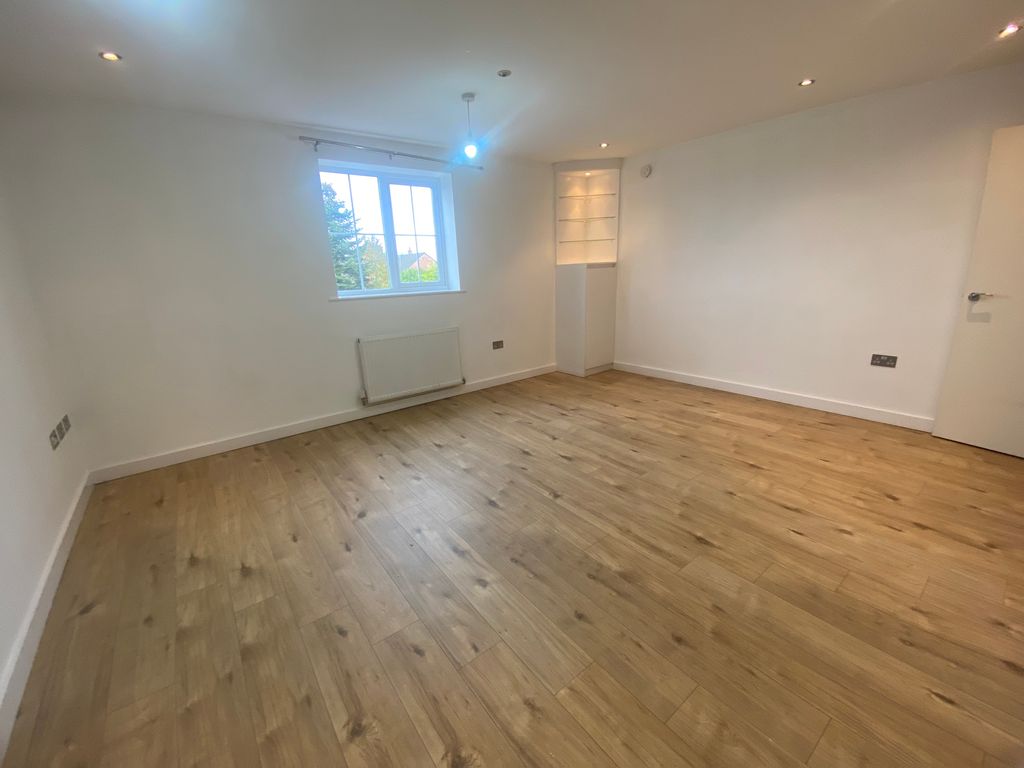 Property photo 2 of 11 Bedroom