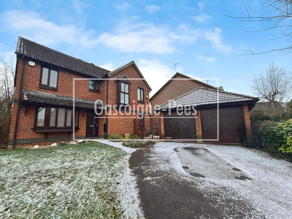 Property photo 1 of 18