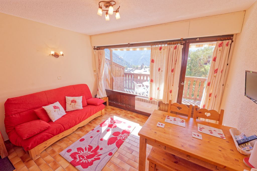 Property photo 2 of 5