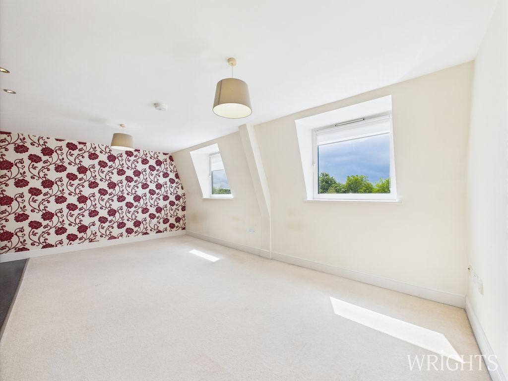 Property photo 3 of 7 Cam02796G0-Pr0466-Still005