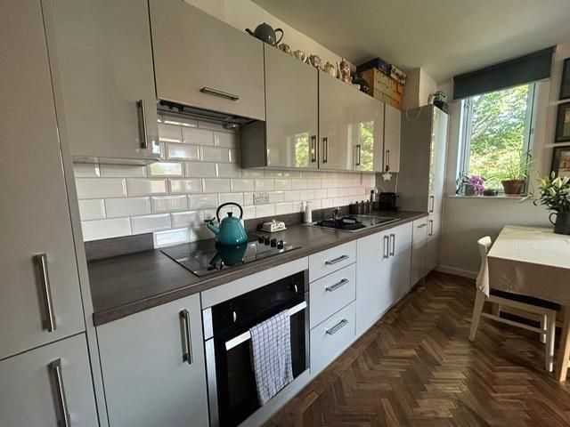 Property photo 3 of 12 Photo 3.Jpg