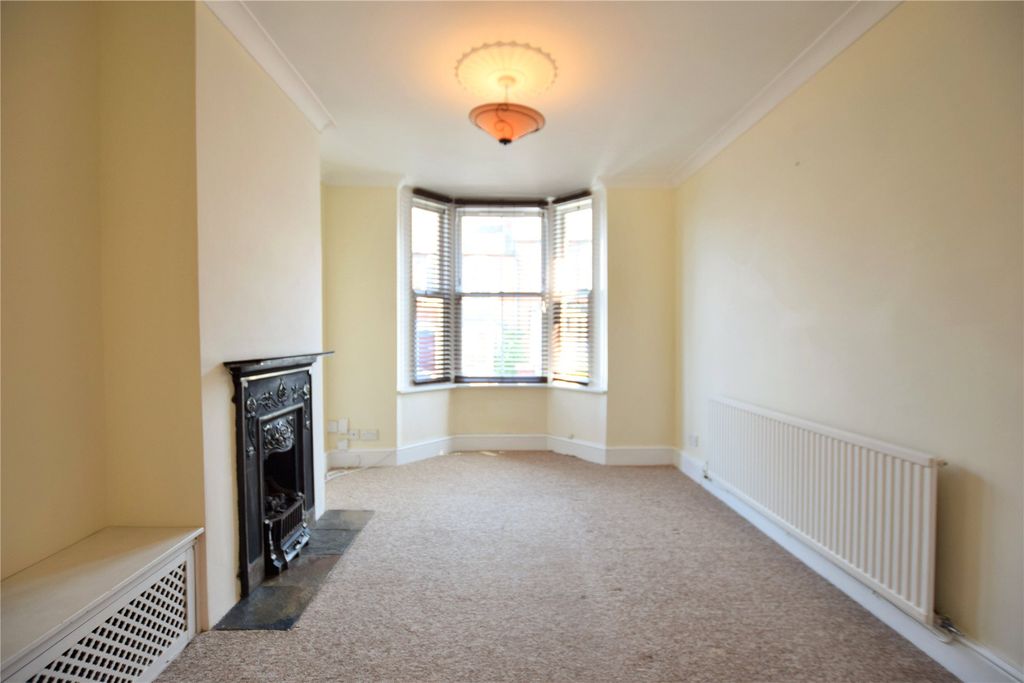 Property photo 2 of 8 Living Room