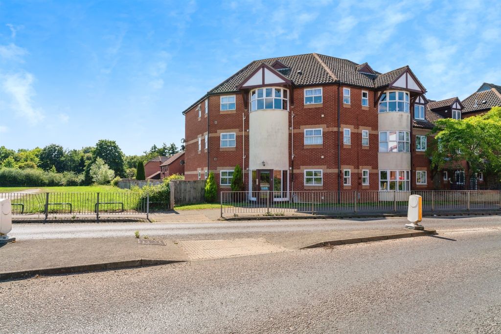 Property photo 1 of 16