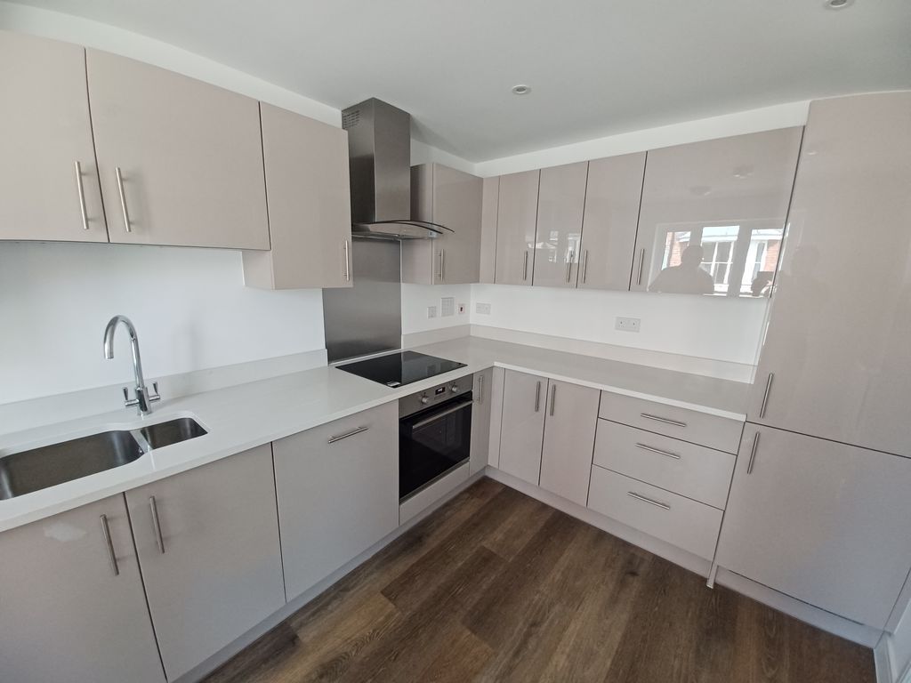 Property photo 3 of 5 Photo 5