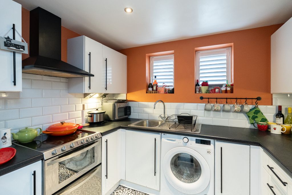 Property photo 2 of 13 Dsc03272