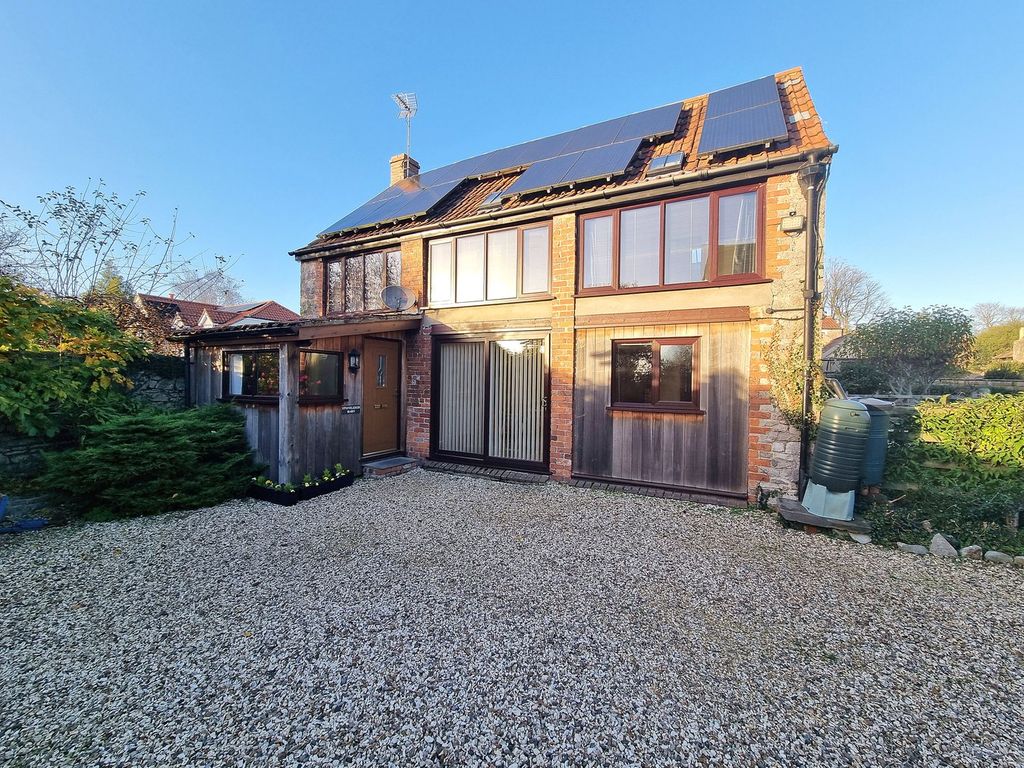 Property photo 3 of 29