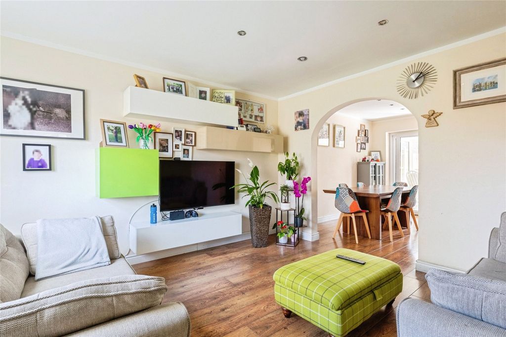 Property photo 3 of 20 Picture No. 22