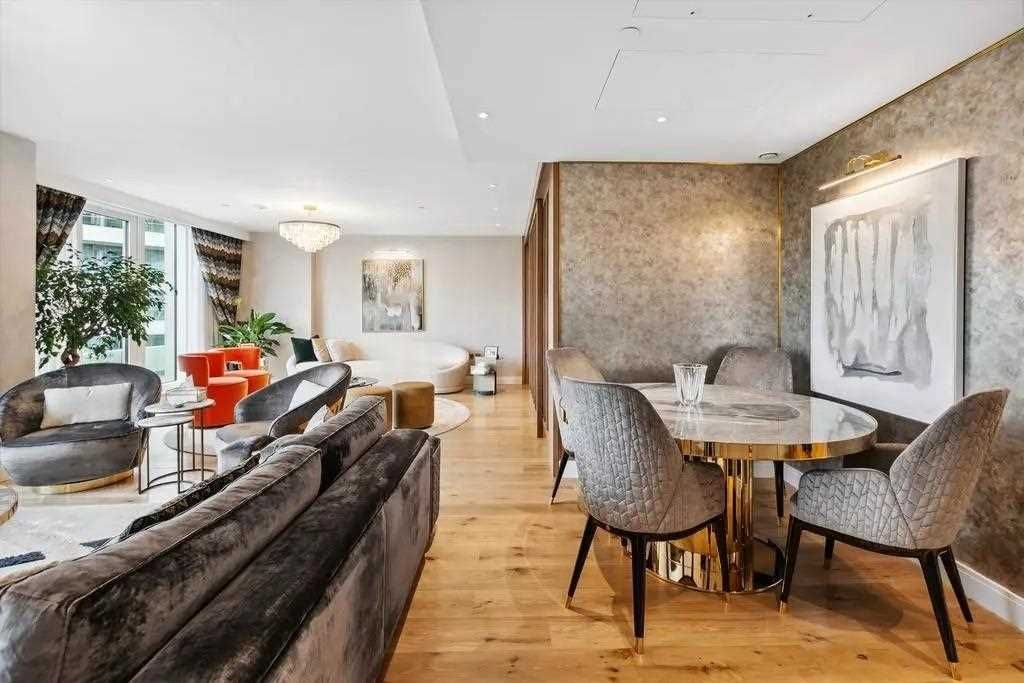 Property photo 3 of 28