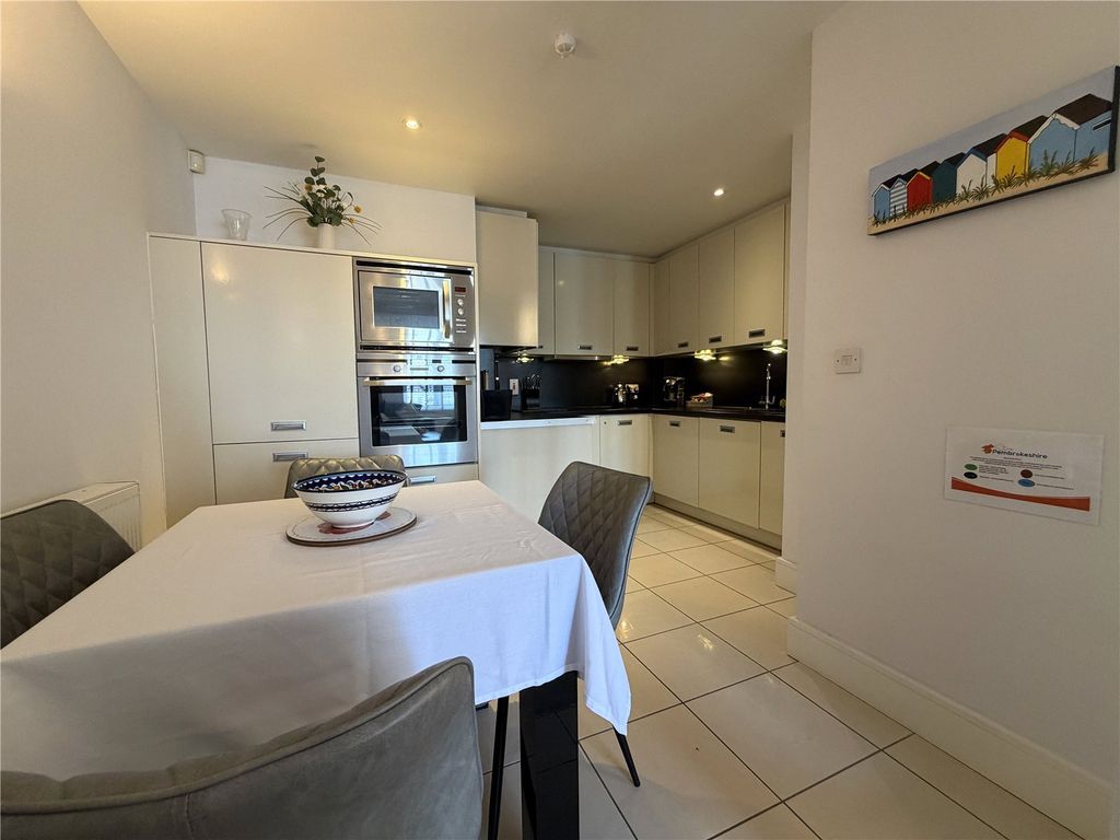 Additional image 4 of 2 bed flat for saleRhodewood House, St. Brides Hill, Saundersfoot, Pembrokeshire SA69