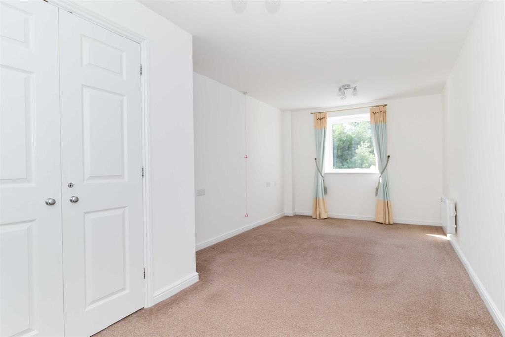Property photo 3 of 11 Amelia-01.Jpg