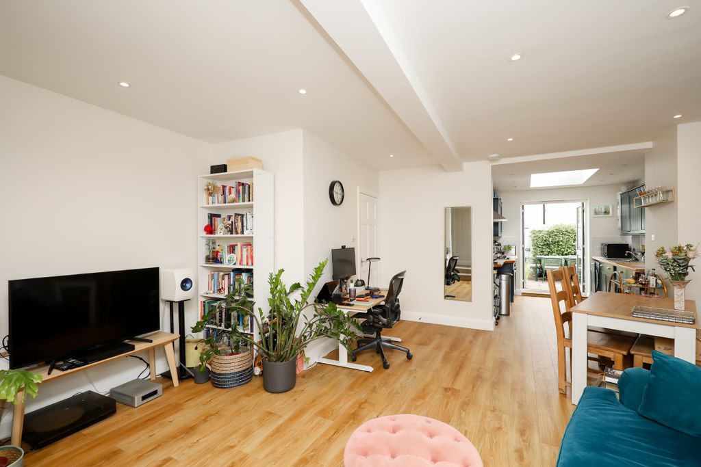 Property photo 1 of 15 5A1A8152