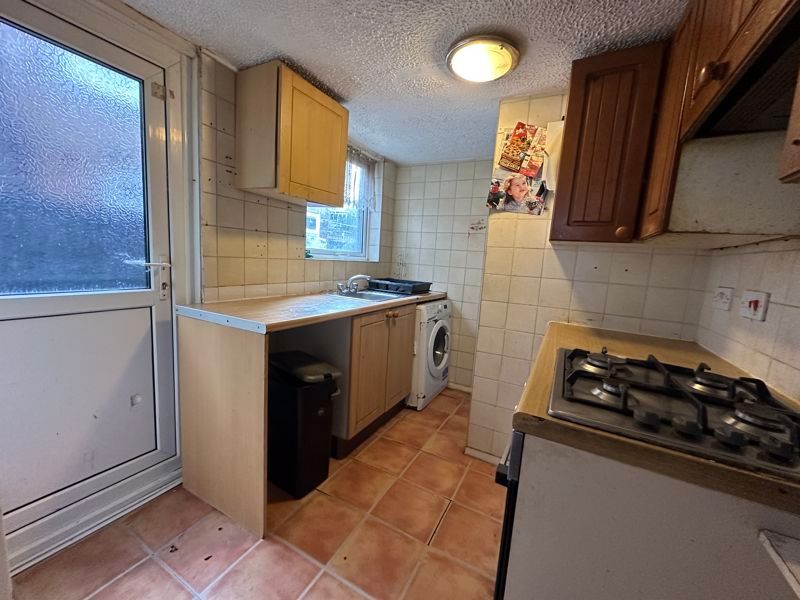 Property photo 2 of 12 Photo 2