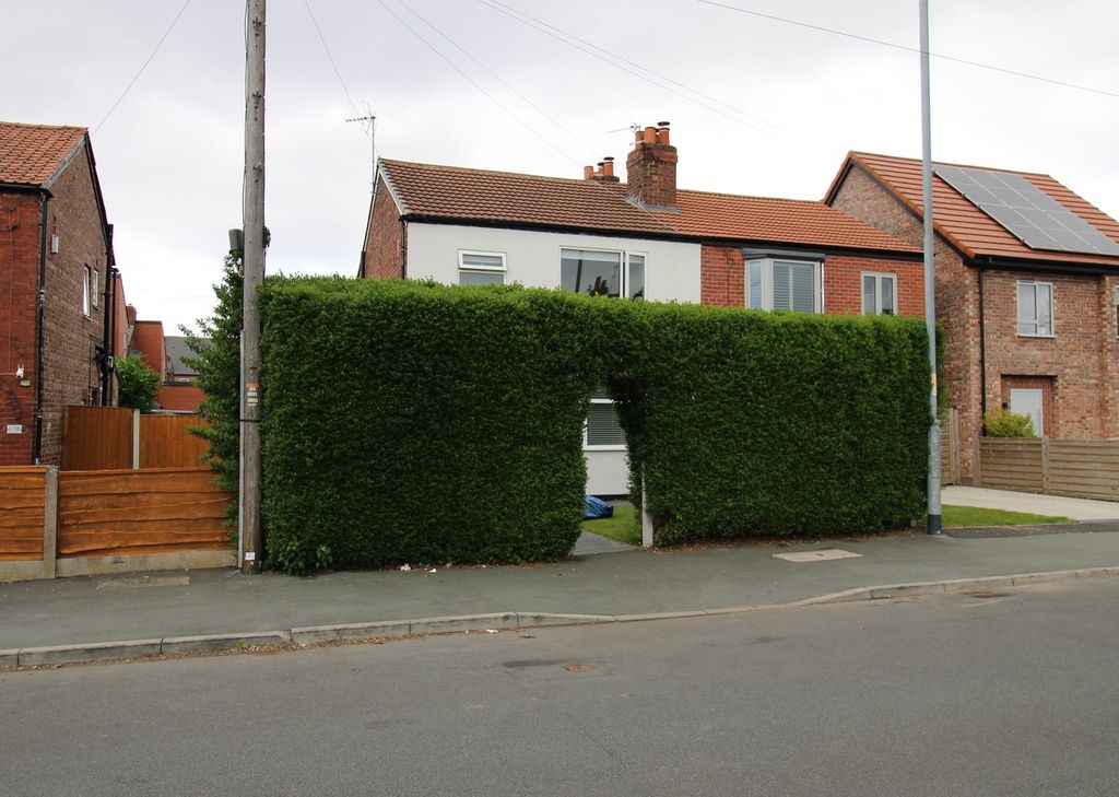 Property photo 3 of 19 Not Specified