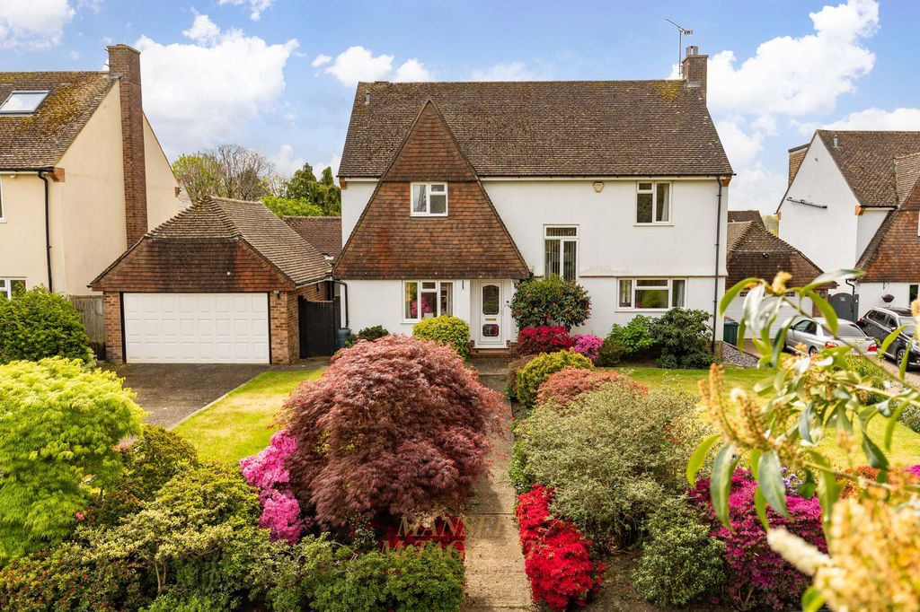 Additional image 29 of 4 bed detached house for saleOld Horsham Road, Crawley RH11