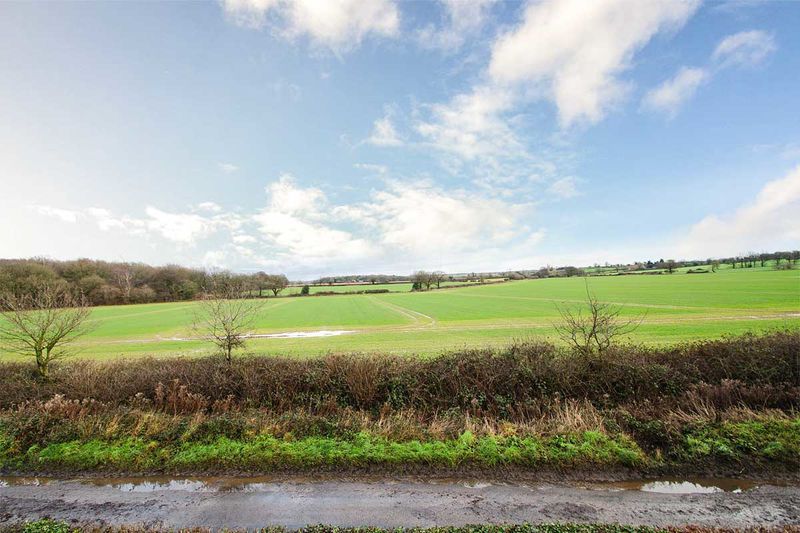 Property photo 3 of 37 Photo 3