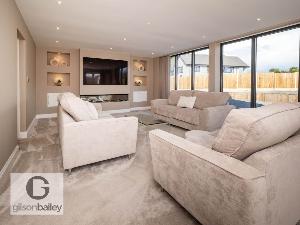 Property photo 3 of 29