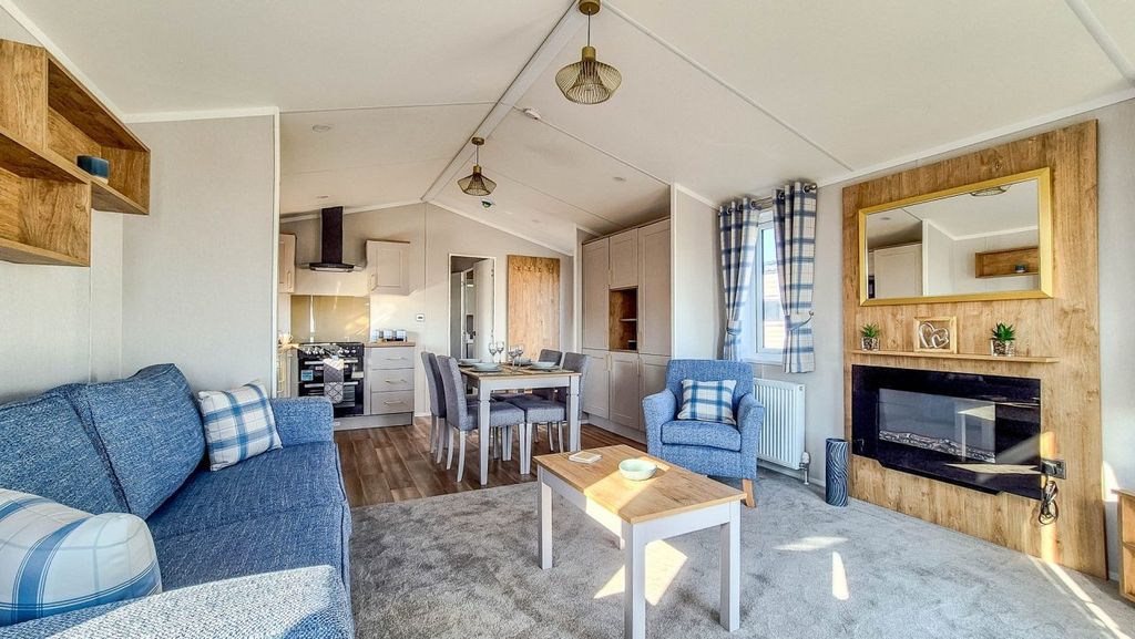 Property photo 1 of 16 20250509 173211