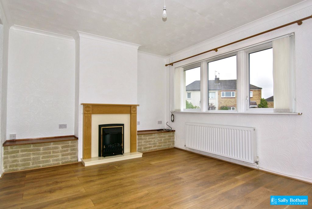 Property photo 3 of 12 Dsc08878