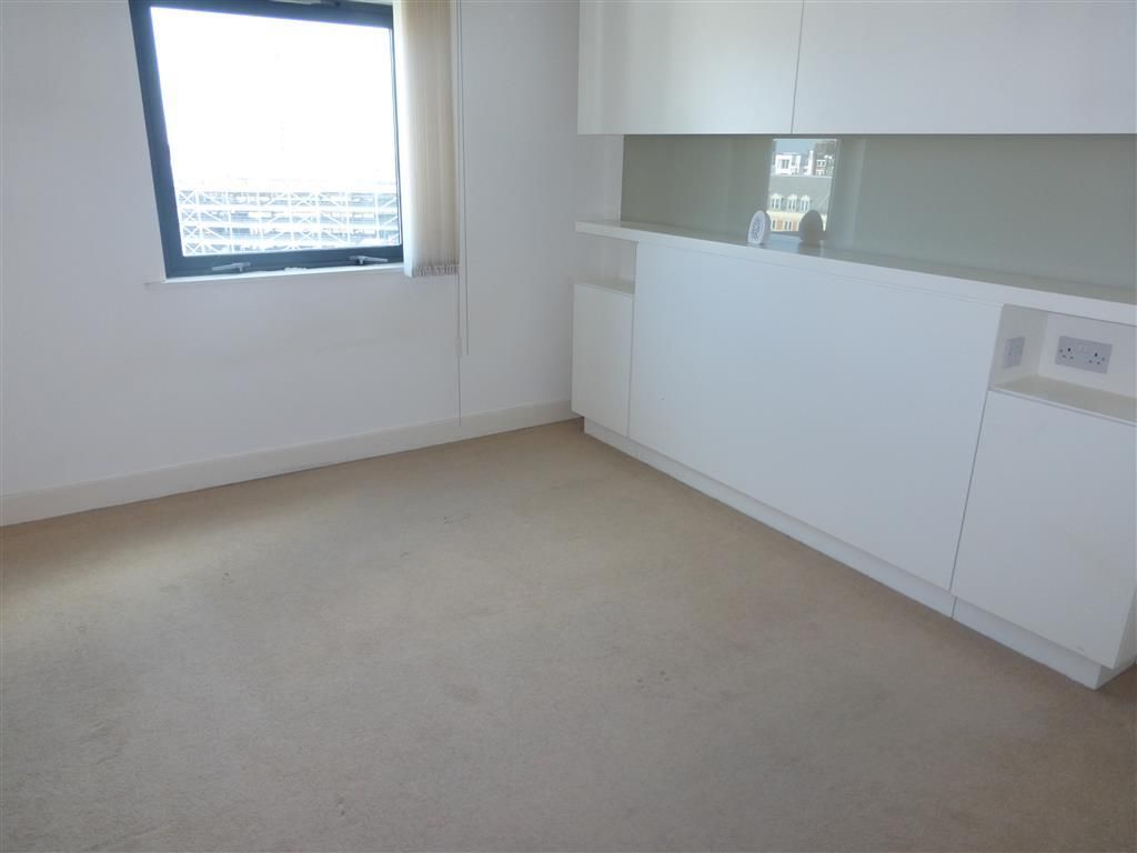 Property photo 2 of 4 Bedroom 1