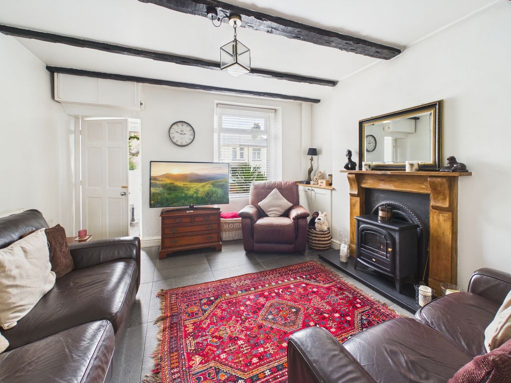 Property photo 3 of 26