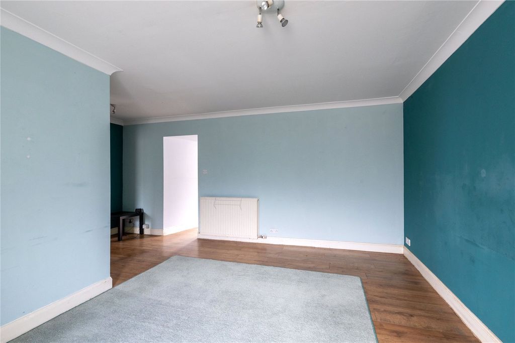 Property photo 3 of 27 Picture No. 03