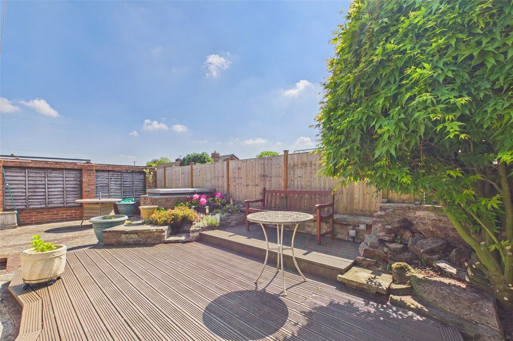 Property photo 3 of 23 Picture No. 36