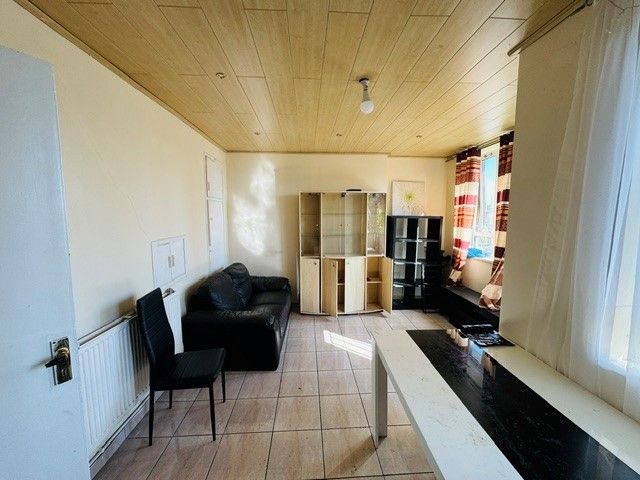 Property photo 2 of 11 Photo 5