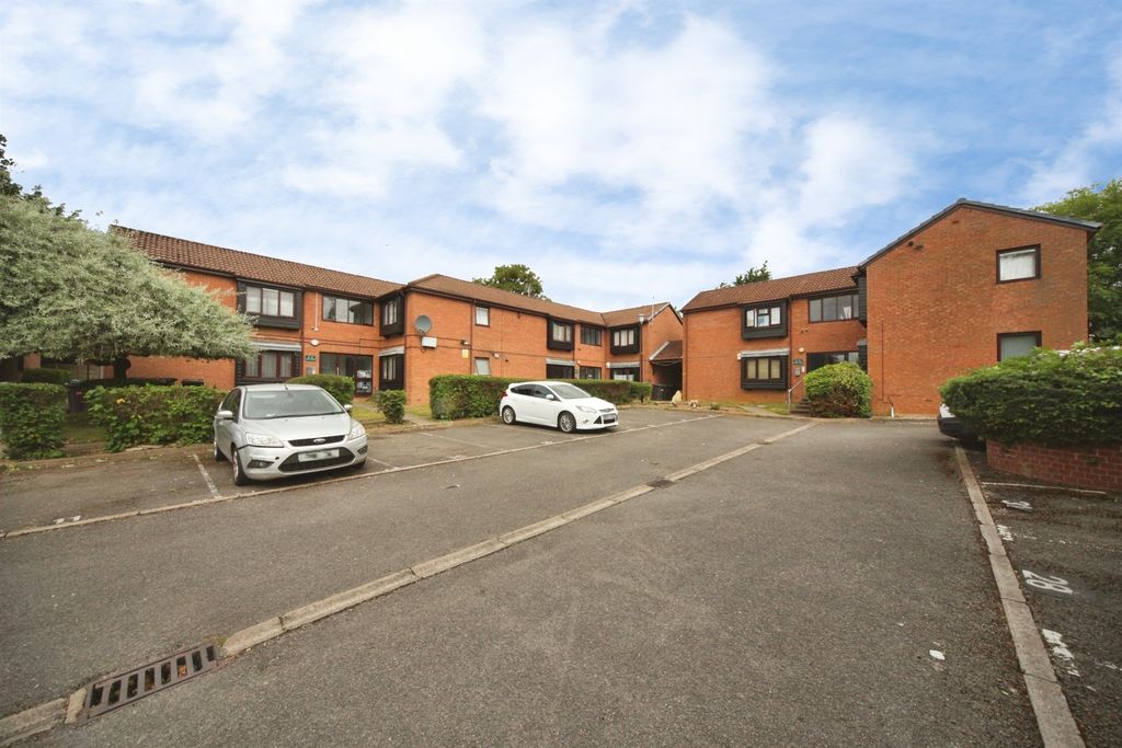 Property photo 1 of 13