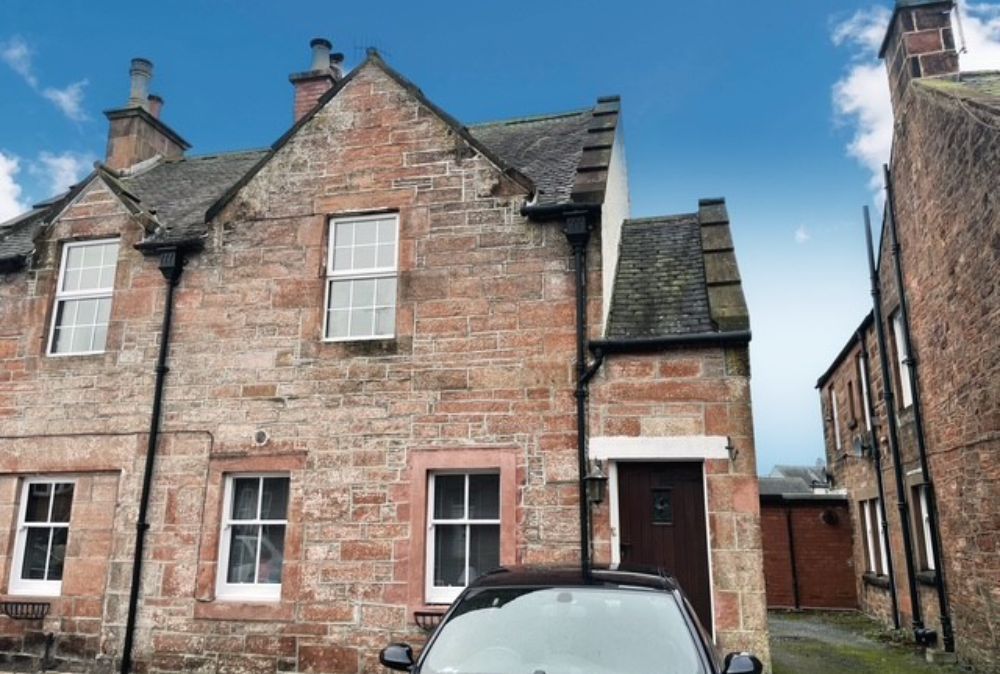 Property photo 1 of 15