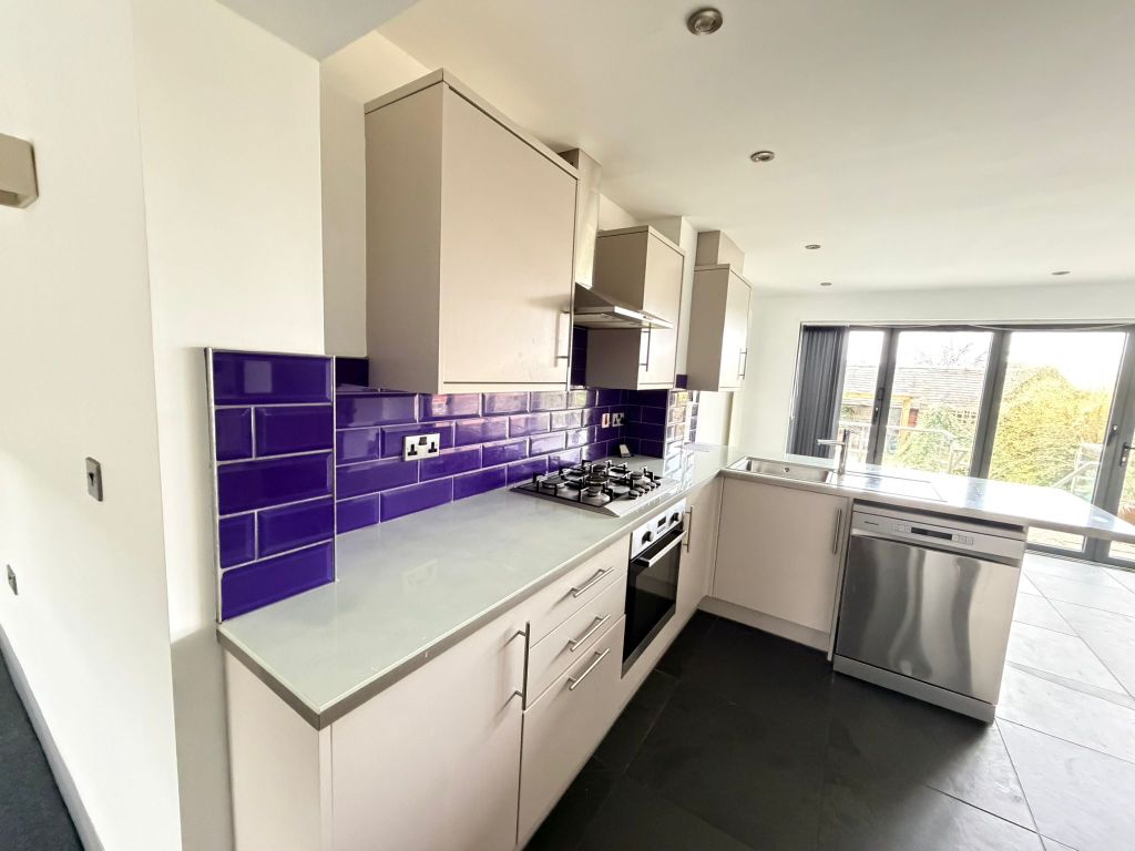 Property photo 3 of 29